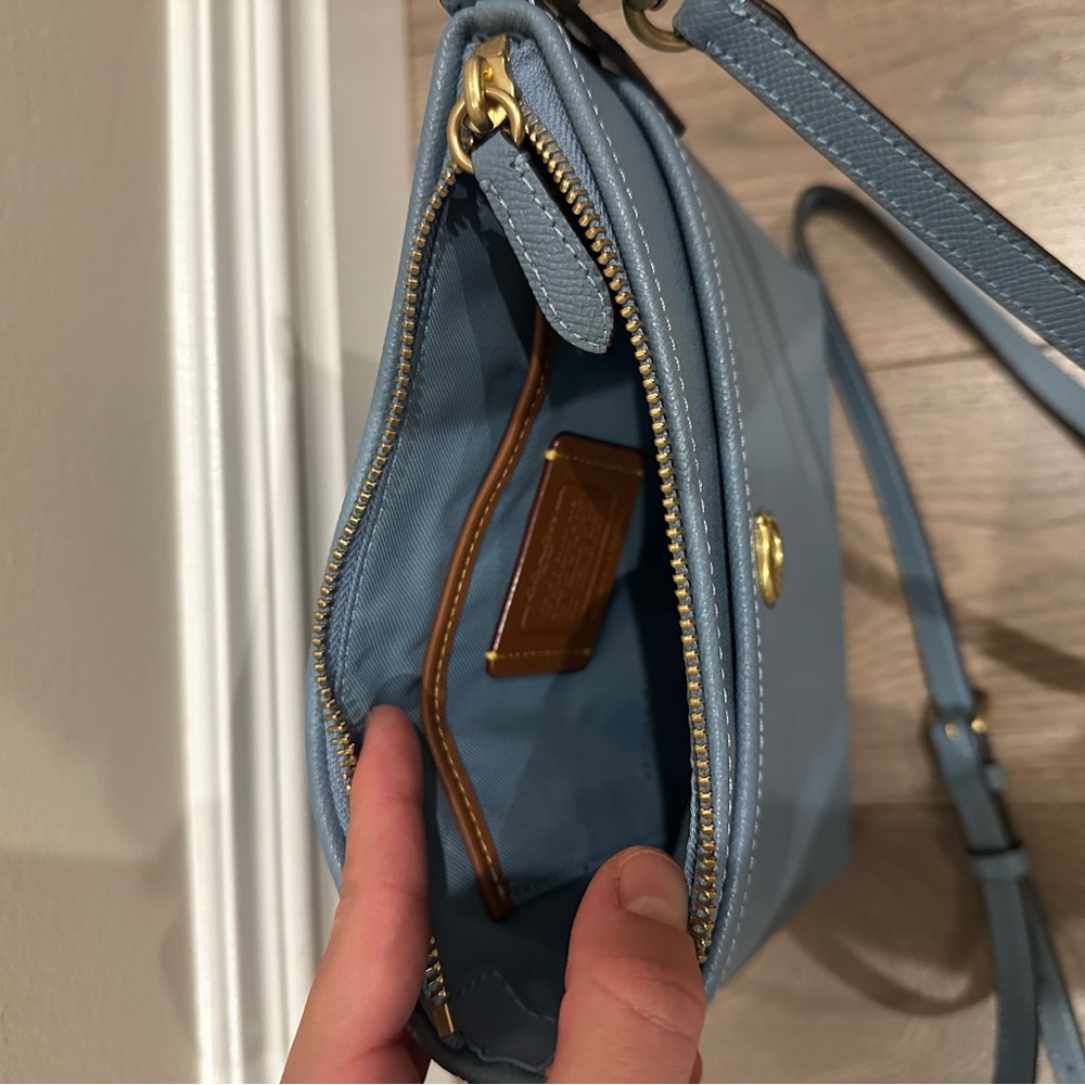 Coach Sky Blue Crossbody Bag - Picture 3 of 5